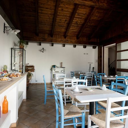 Cabrera House Panzió Pozzallo Kültér fotó